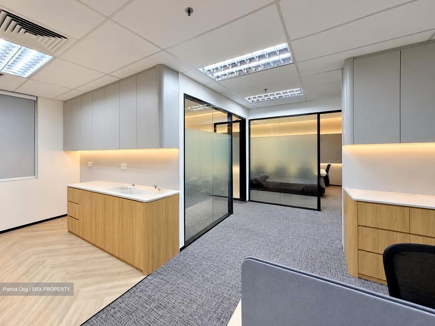 Lippo Centre (D2), Office #638519071
